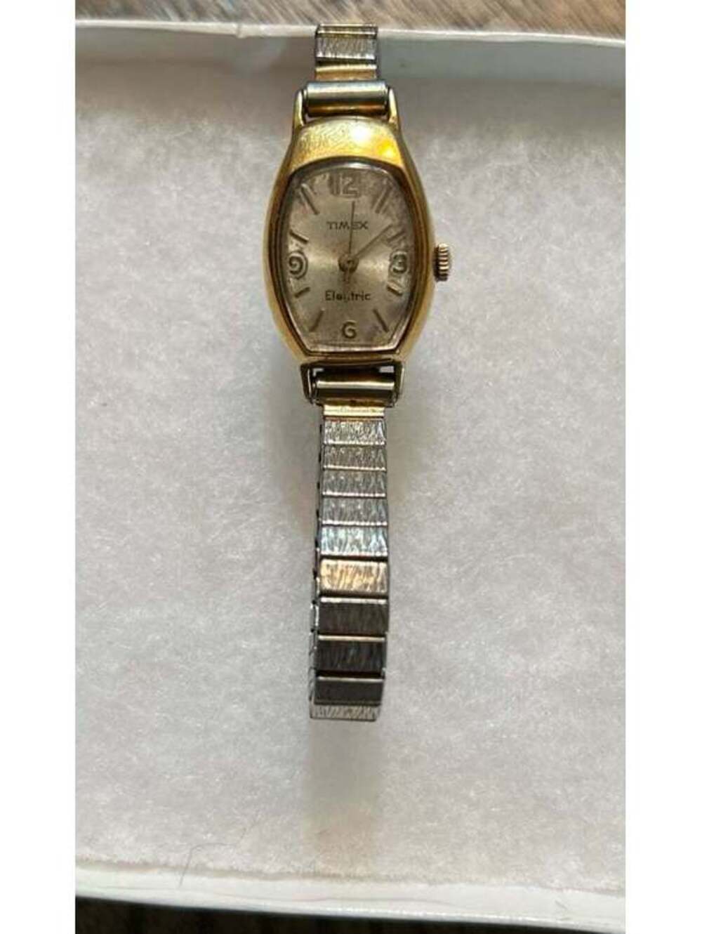 Vintage Timex Electric Women’s Watch 10K Rolled Gold Plate – Not Running